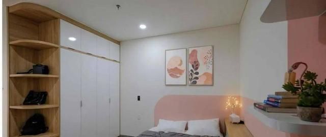 75㎡三口之家，一进门就能看到餐厅！加个多功能置物架，隔断正好 - 家居知识