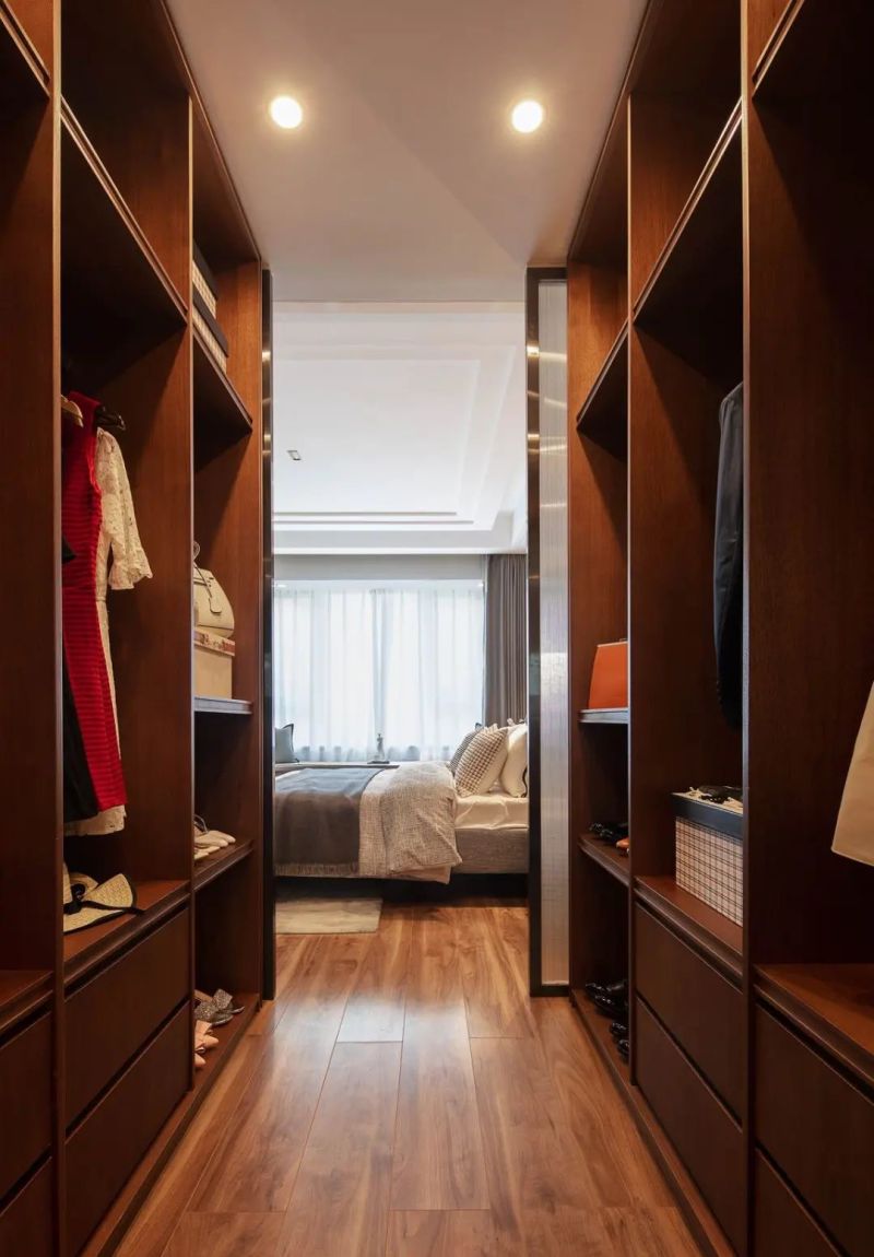 143㎡轻奢现代风，木饰面充斥的空间，稳重端庄有质感 - 家居知识