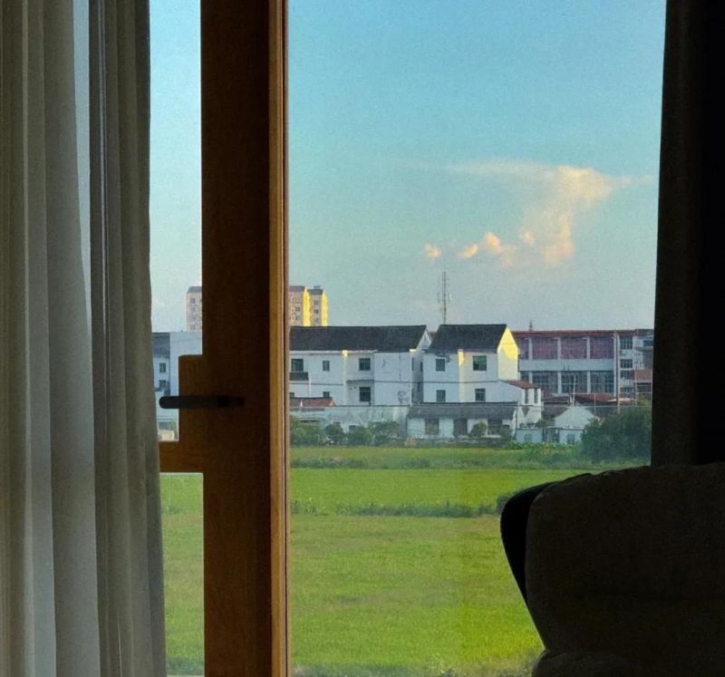 自然风天花板！90后设计师：用原木、光影与留白重构理想生活 - 家居知识