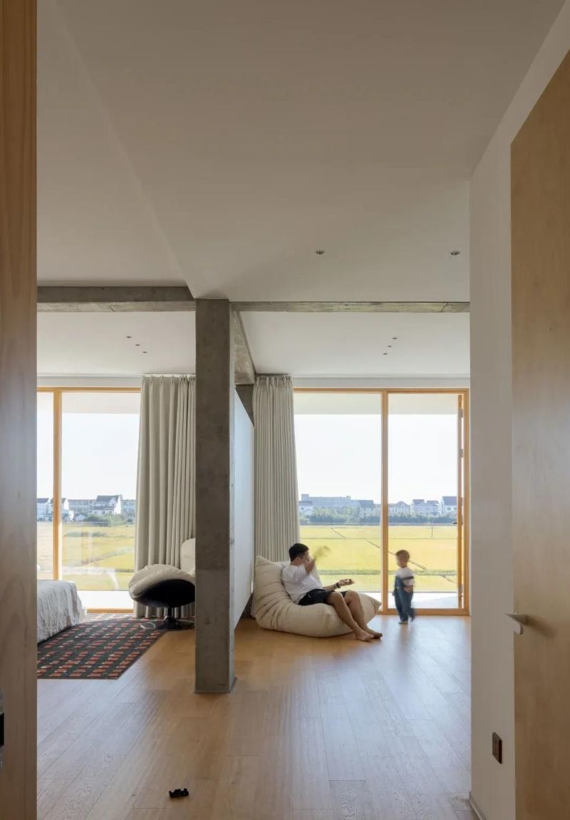 自然风天花板！90后设计师：用原木、光影与留白重构理想生活 - 家居知识