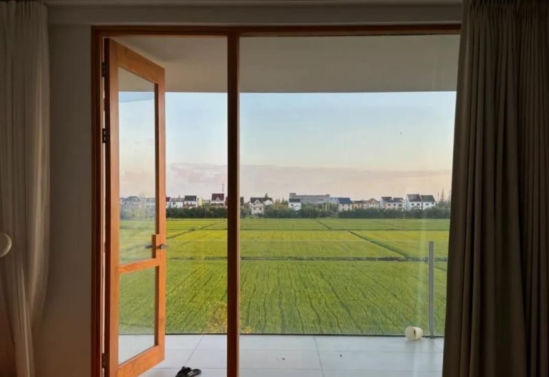 自然风天花板！90后设计师：用原木、光影与留白重构理想生活 - 家居知识