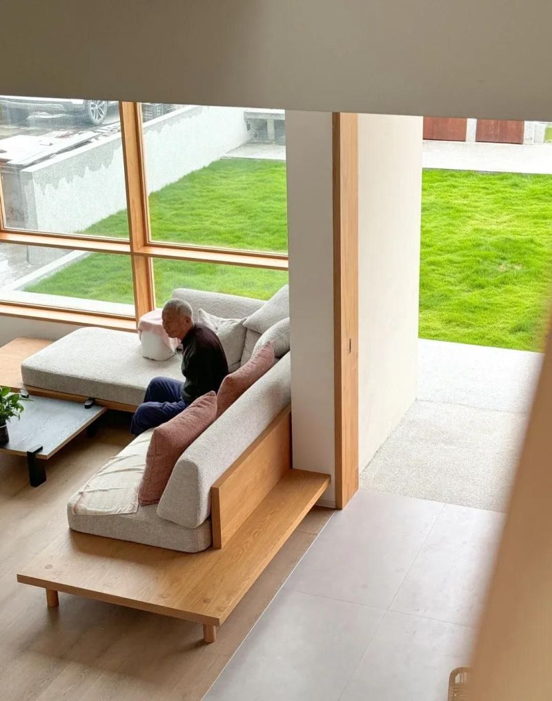 自然风天花板！90后设计师：用原木、光影与留白重构理想生活 - 家居知识