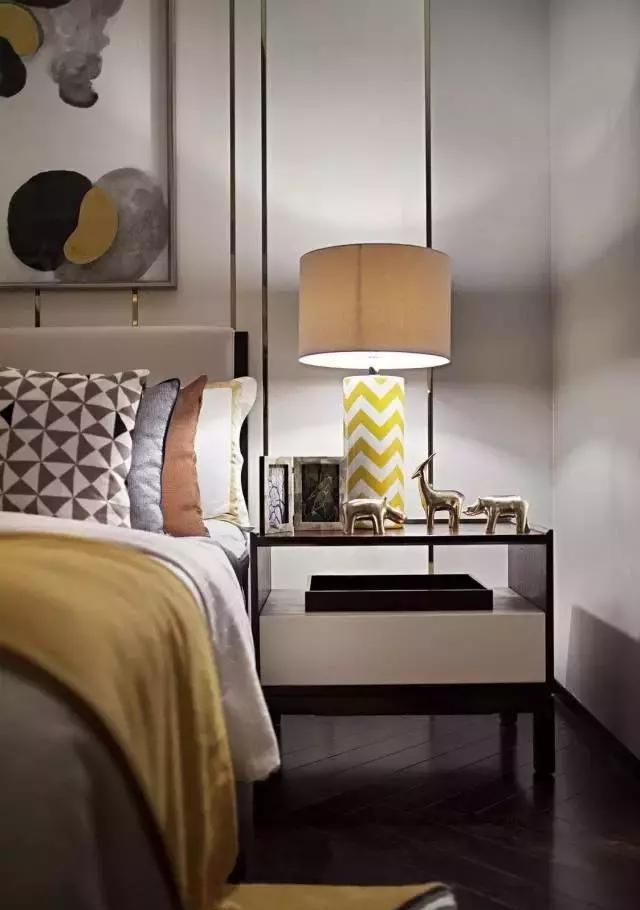 如晶木品会--《定制床头柜》系列案例赏析 - 家居知识