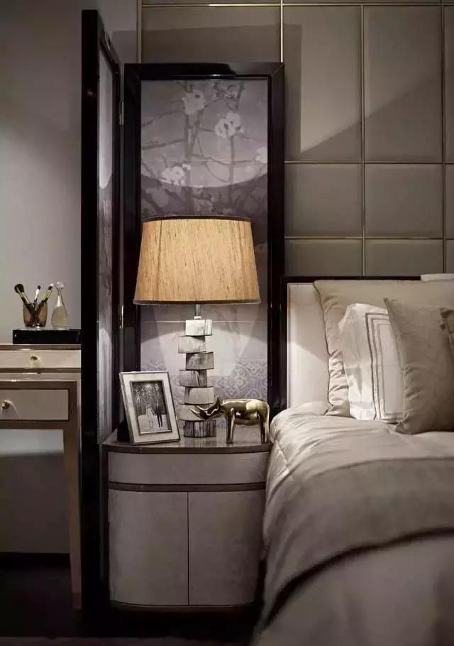 如晶木品会--《定制床头柜》系列案例赏析 - 家居知识