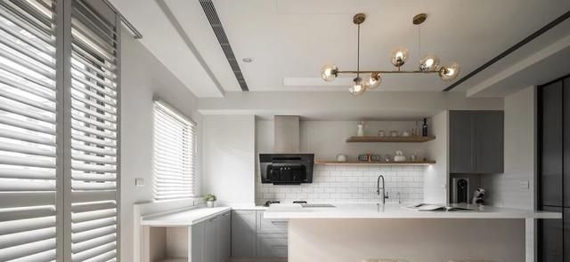 184㎡美式新家一完工，亲戚就赶忙来参观，说要当作老家翻新范本 - 家居知识