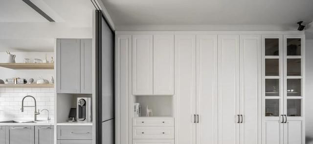 184㎡美式新家一完工，亲戚就赶忙来参观，说要当作老家翻新范本 - 家居知识