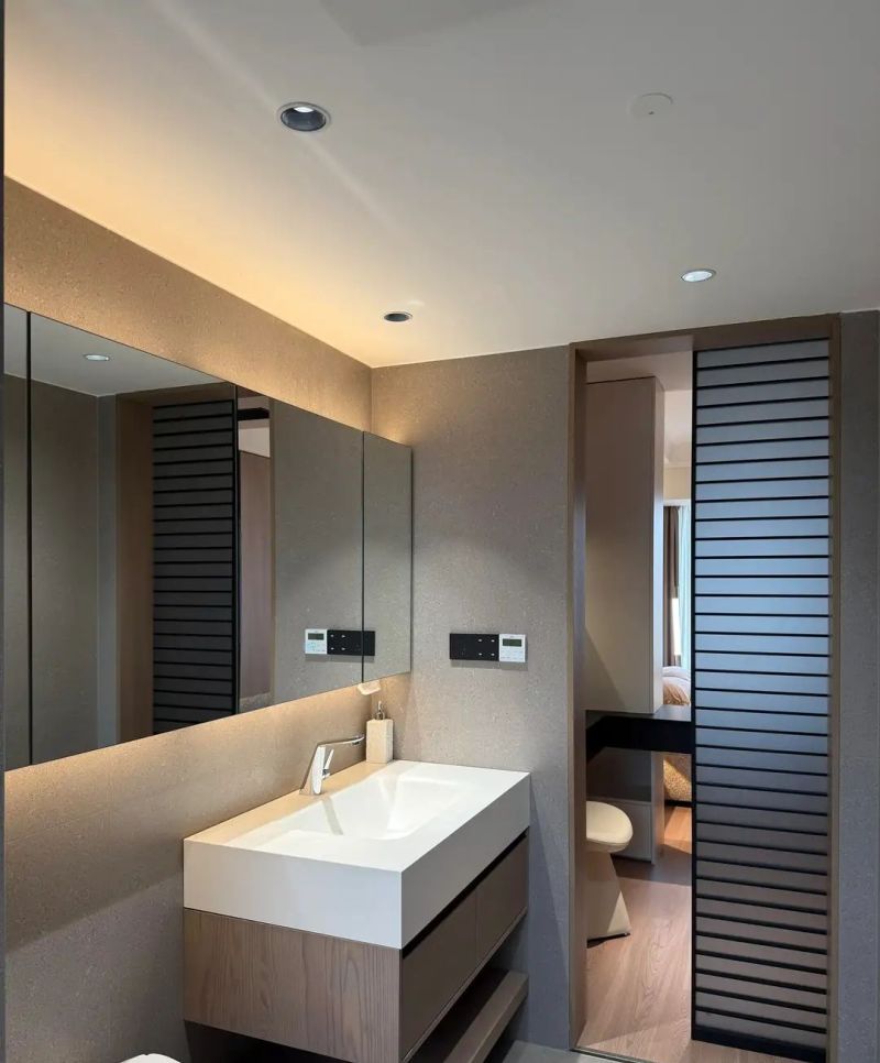 140㎡意式极简：砸阳台弃榻榻米，7米横厅住出松弛感 - 家居知识