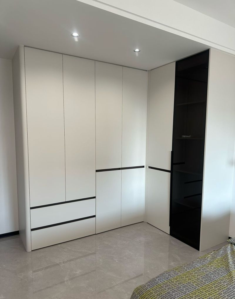 郑州衣帽间全屋柜体定制：靠谱工厂选择策略深度解析 - 家居知识
