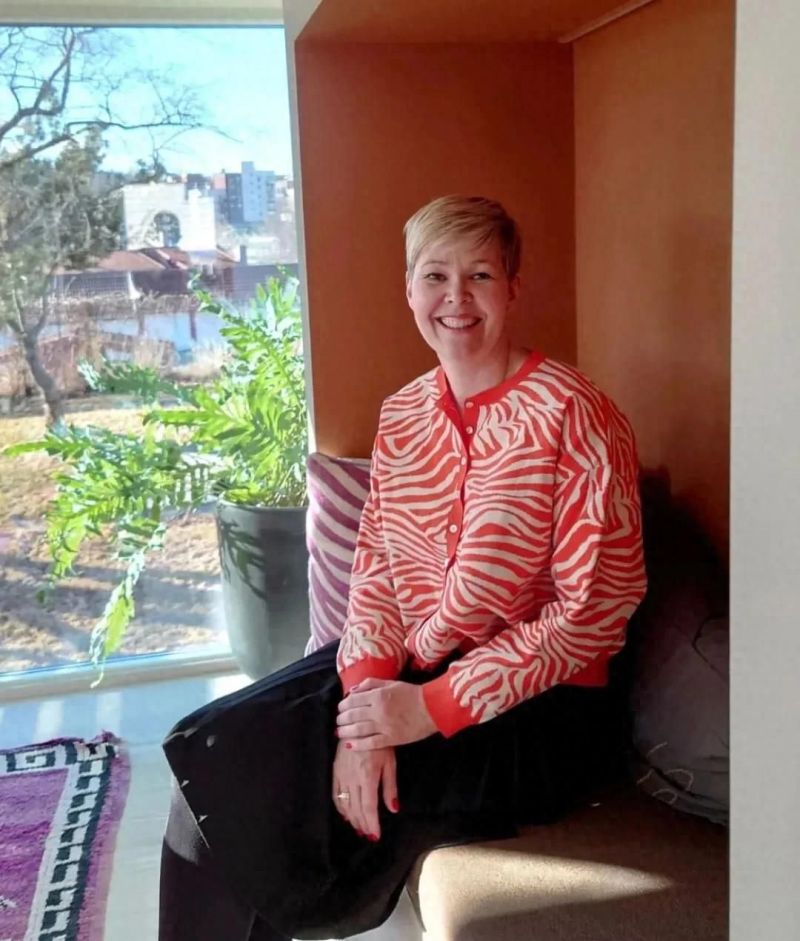 挪威奥斯陆原木之家，建筑师父亲打造的书香暖居