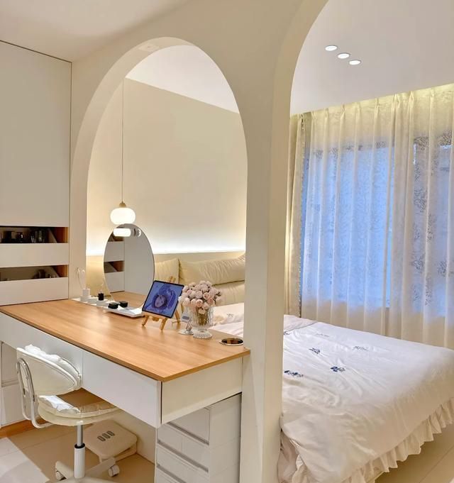 扔掉它！屁点大的卧室，也能拥有一个实用衣帽间？！ - 家居知识