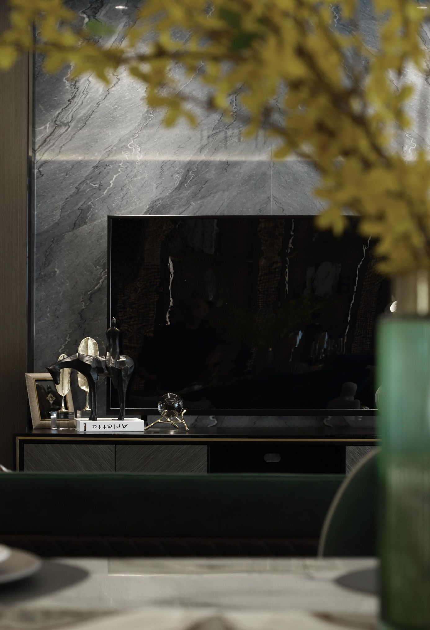 130㎡轻奢中式宅，5处结构微调打造满分生活质感