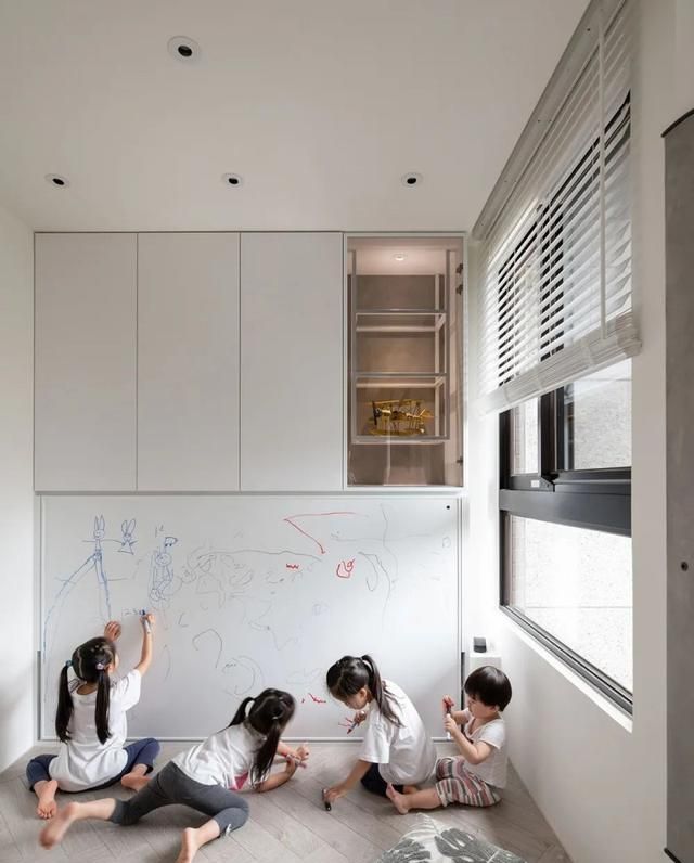 强迫症业主历时一年，装出175平北欧大宅装修，轨道插座我给满分 - 家居知识