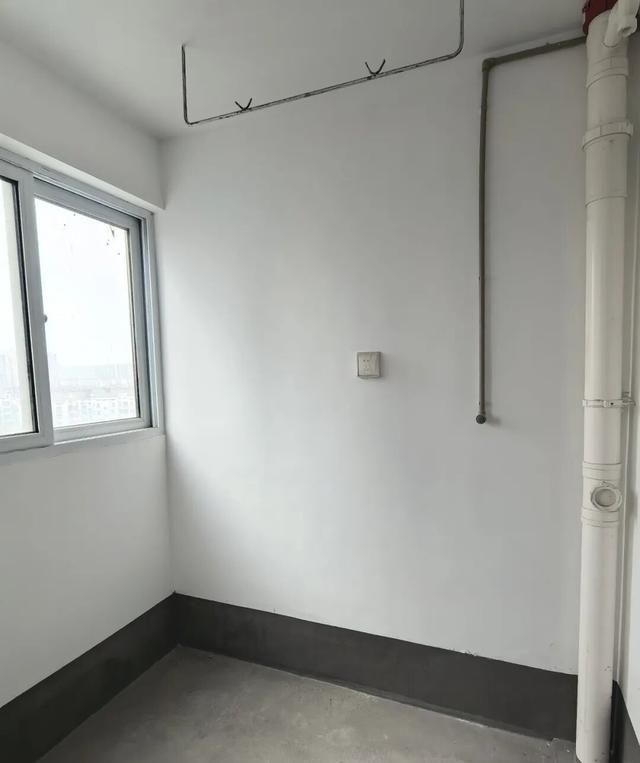 从毛坯空间到包豪斯美学,解锁极简空间的色彩、材质与光影! - 今日头条 从毛坯空间到包豪斯美学,解锁极简空间的色彩、材质与光影! - 家居知识