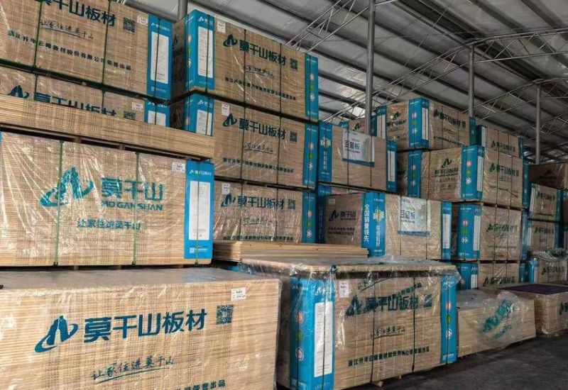 木工打柜子定制衣柜门橱柜门可从(配色+材质+造型)三个维度入手 - 今日头条 木工打柜子定制衣柜门橱柜门可从(配色+材质+造型)三个维度入手 - 家居知识