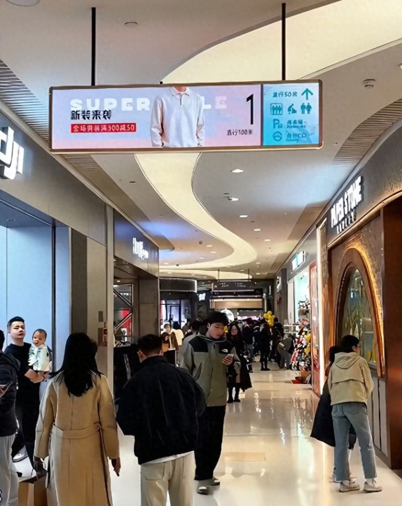简约设计，精准指引｜让每一步穿行，皆有美好方向 - 今日头条