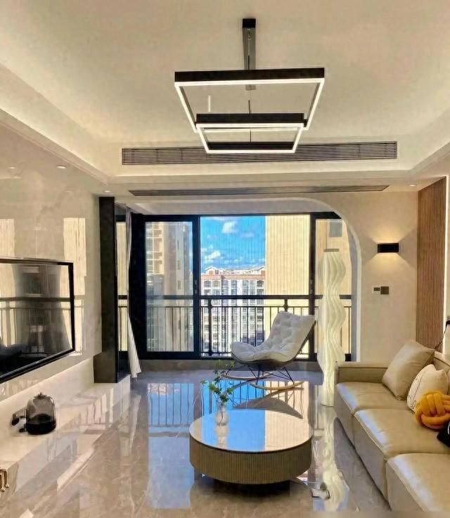 深圳夫妻130m²的家火了，因太会布置而走红，全屋不是一般的高级 - 今日头条